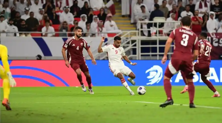 爱游戏下载-爆冷！亚洲杯强队意外出局震惊全场