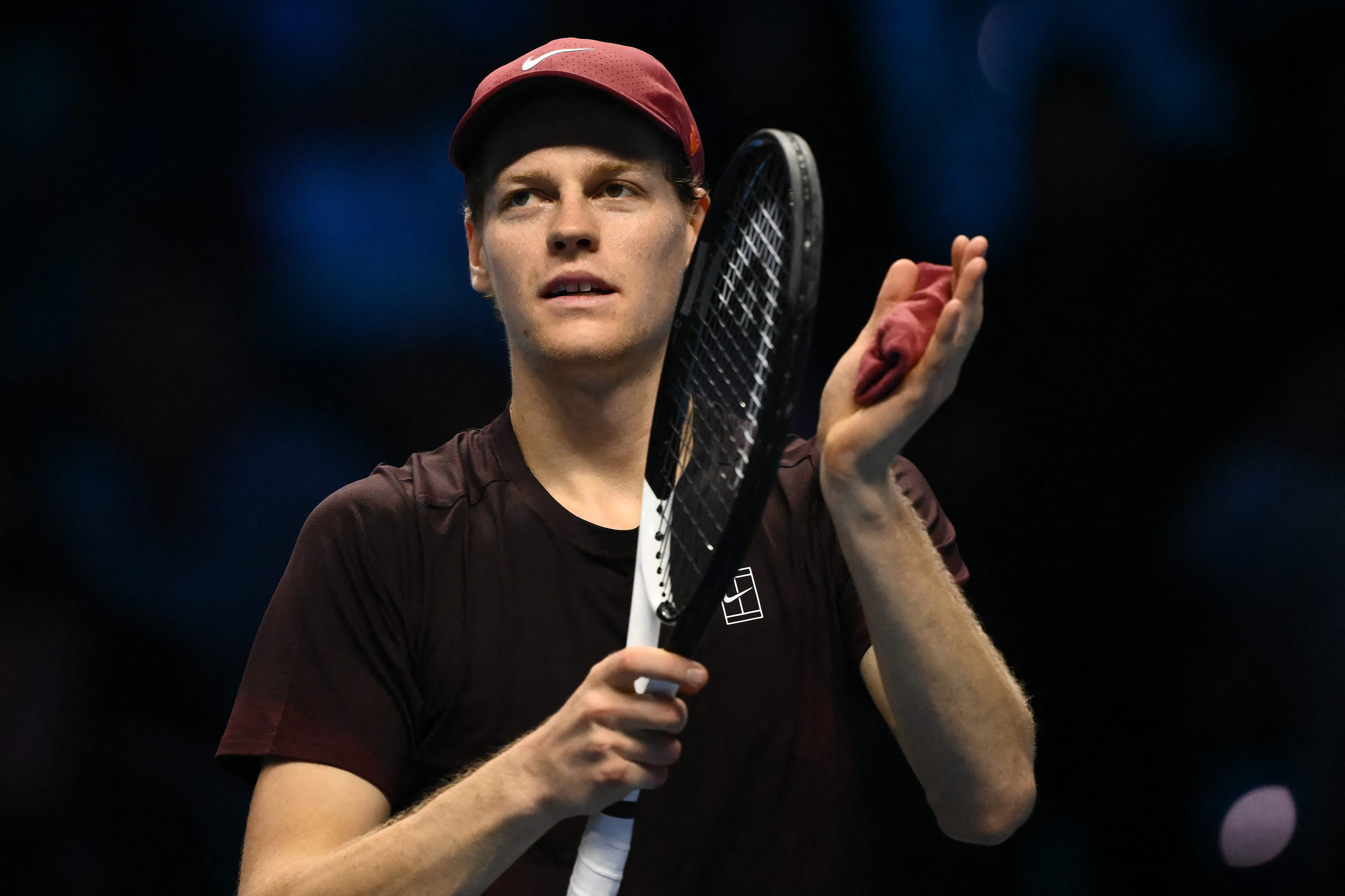 ATP总决赛险胜美网,兹维列夫带队取胜 ATP总决赛险胜美网,兹维列夫带队取胜