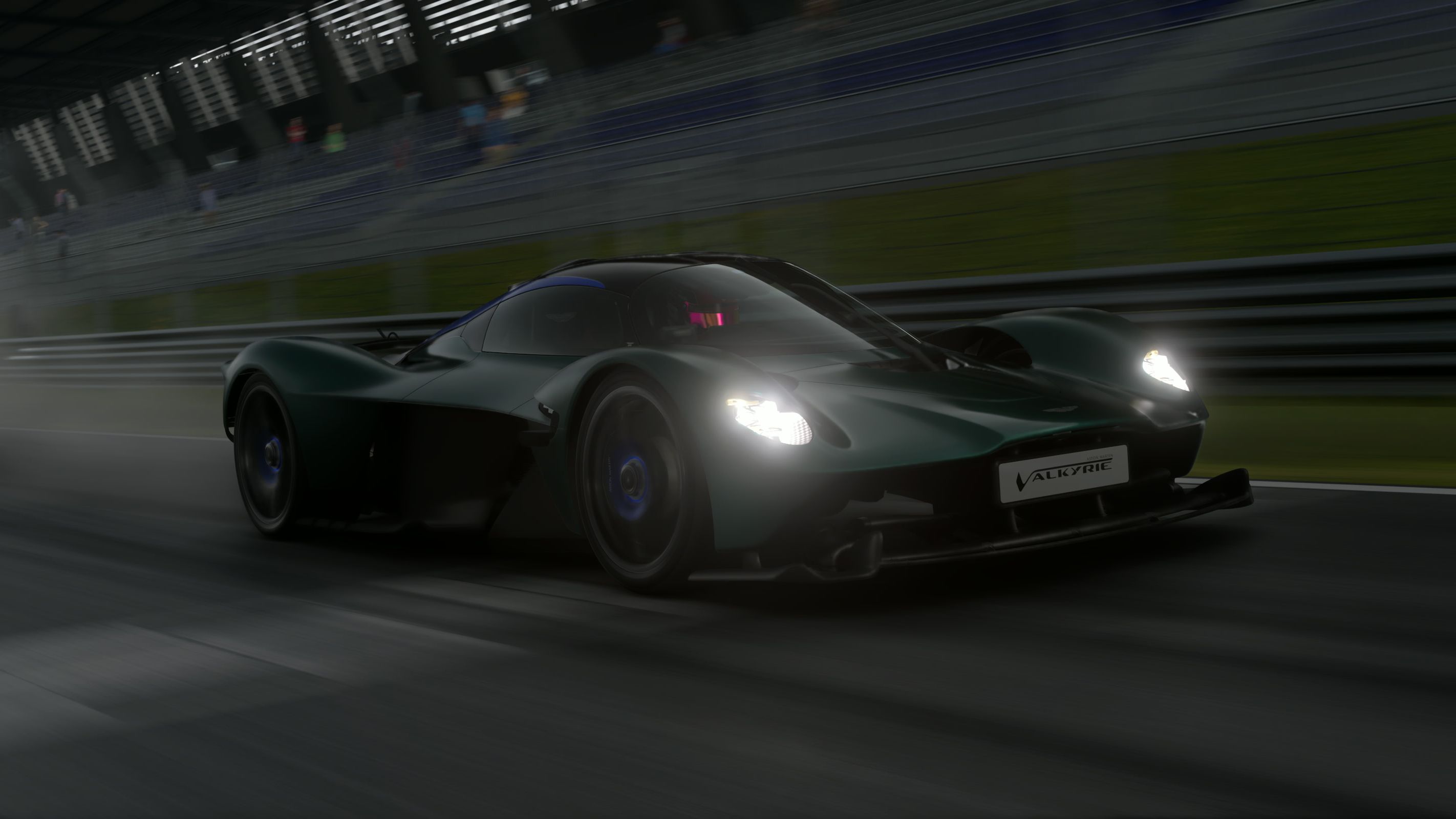 爱游戏APP-阿斯顿马丁力克索伯车队，皮亚斯特里高光表现