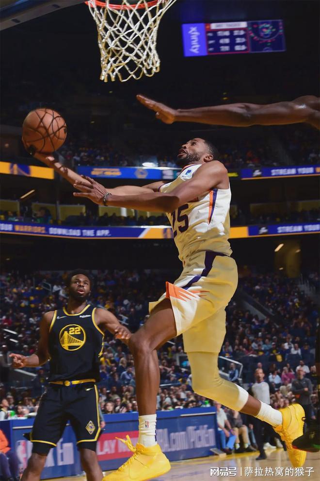 尼克斯轻取天津队,麦科勒姆点燃赛场 尼克斯轻取天津队,麦科勒姆点燃赛场