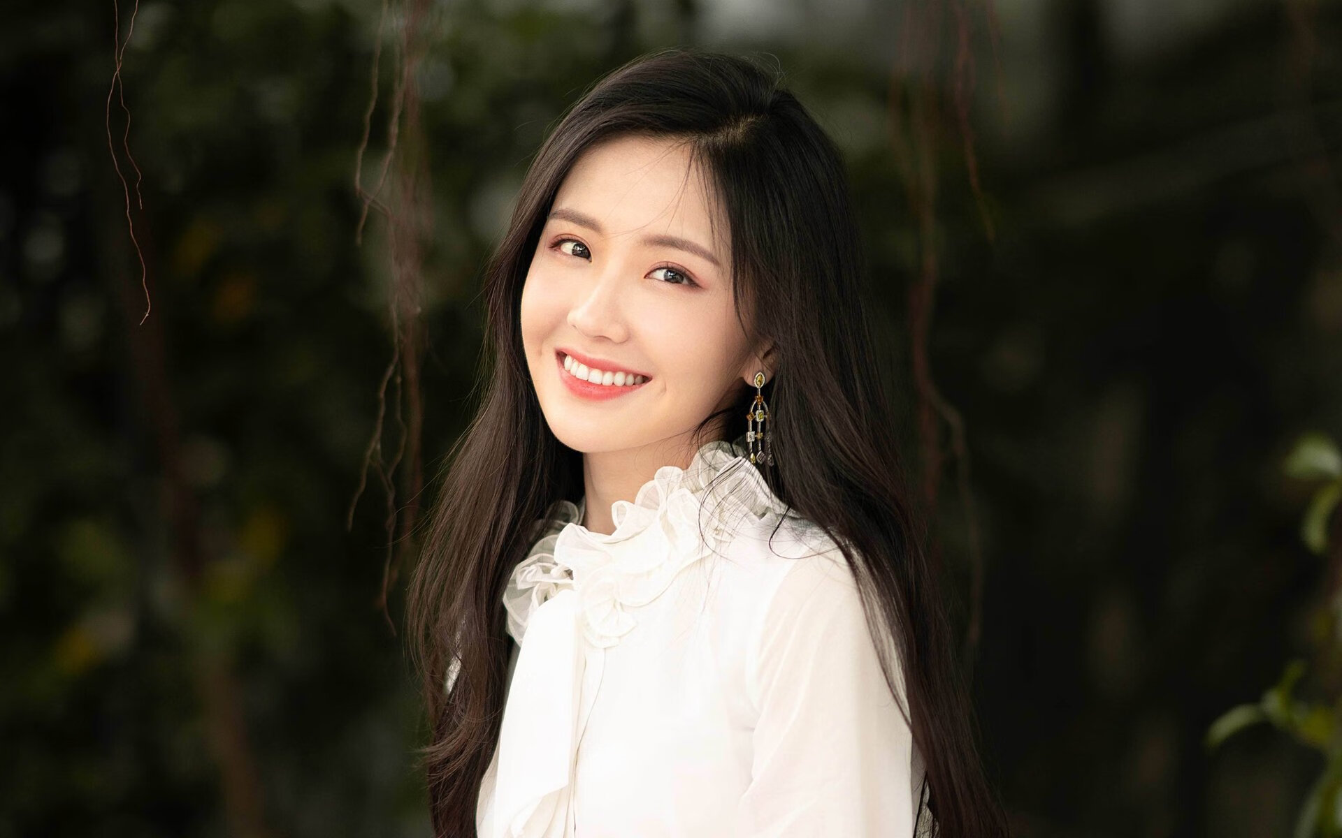 范弗利特化身进攻风暴，魔术主场力擒广厦夺关键胜利